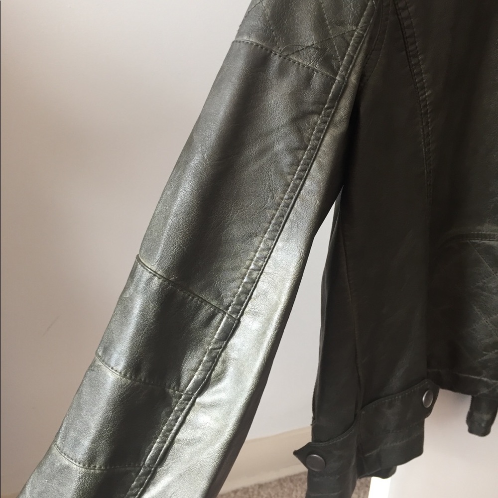 Jacket - Picture 2 of 2